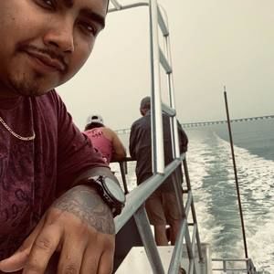 Meet your Posher, Jonathan